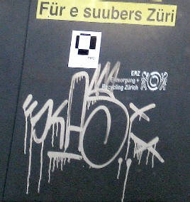 Fr e suubers Zri. ERZ Entsorgung und Recycling Zrich Logo auf Abfallcontainer in Zrich . Stadt Zrich