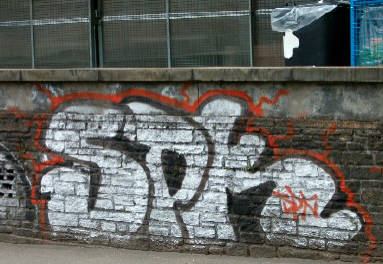 SPK graffiti toblerplatz zrich fluntern kreis 7 bei COOP toblerplatz