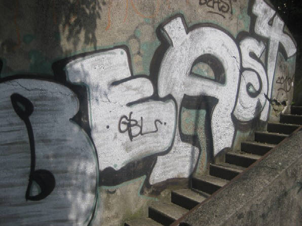 GBL BEAST graffiti zürich